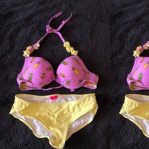 Victoria’s Secret Pineapple Print Bikini w/ Floral Appliques